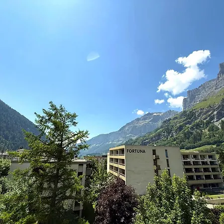 Royal 32, Untere Maressenstrasse 12 لوكباد