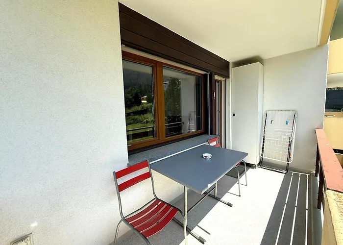 Royal 32, Untere Maressenstrasse 12 ロイカーバード