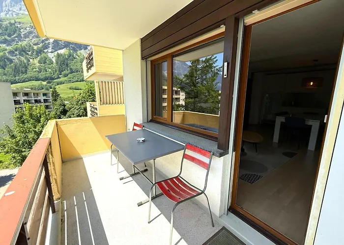 Royal 32, Untere Maressenstrasse 12 アパート