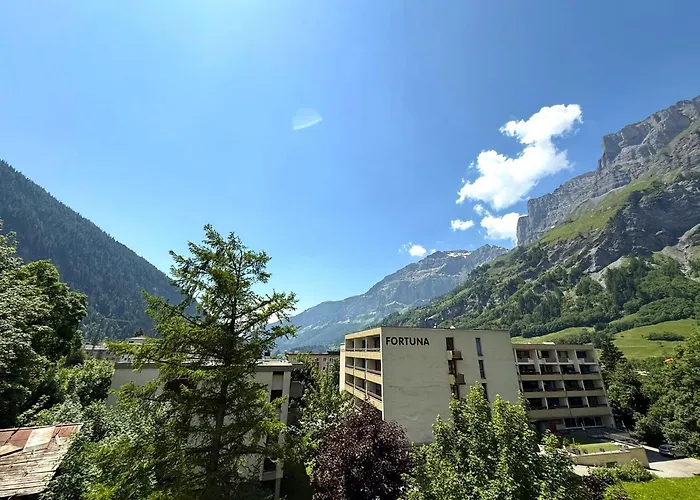 Royal 32, Untere Maressenstrasse 12 ロイカーバード