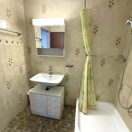 Апартаменты Royal 32, Untere Maressenstrasse 12 *